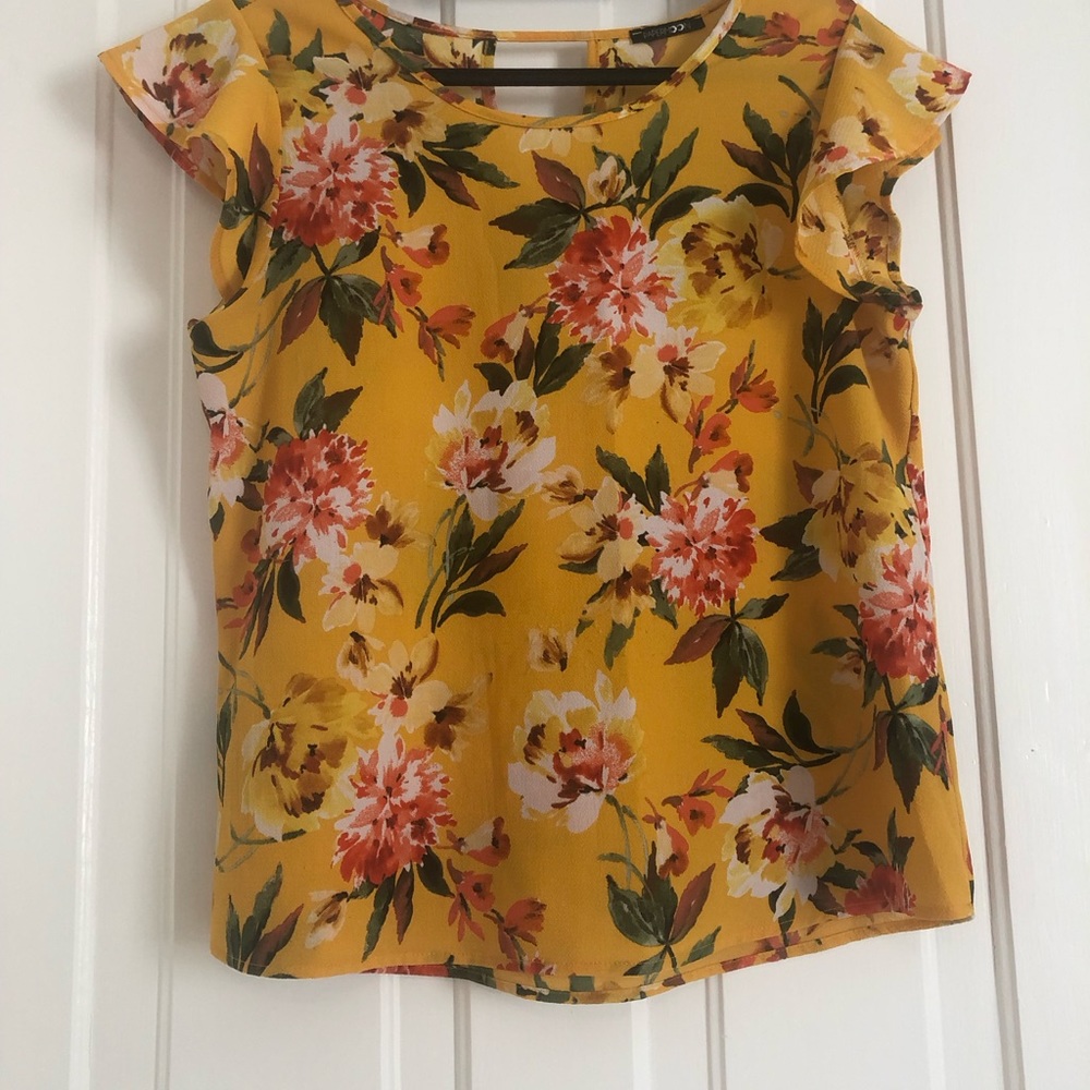 PAPERMOON short sleeve yellow top -size medium